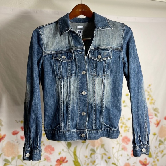 Gap Jean Jacket - Picture 5 of 6